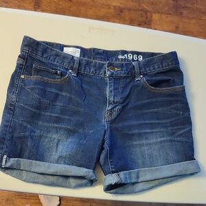 GAP Blue Jean Shorts Classic Denim Style